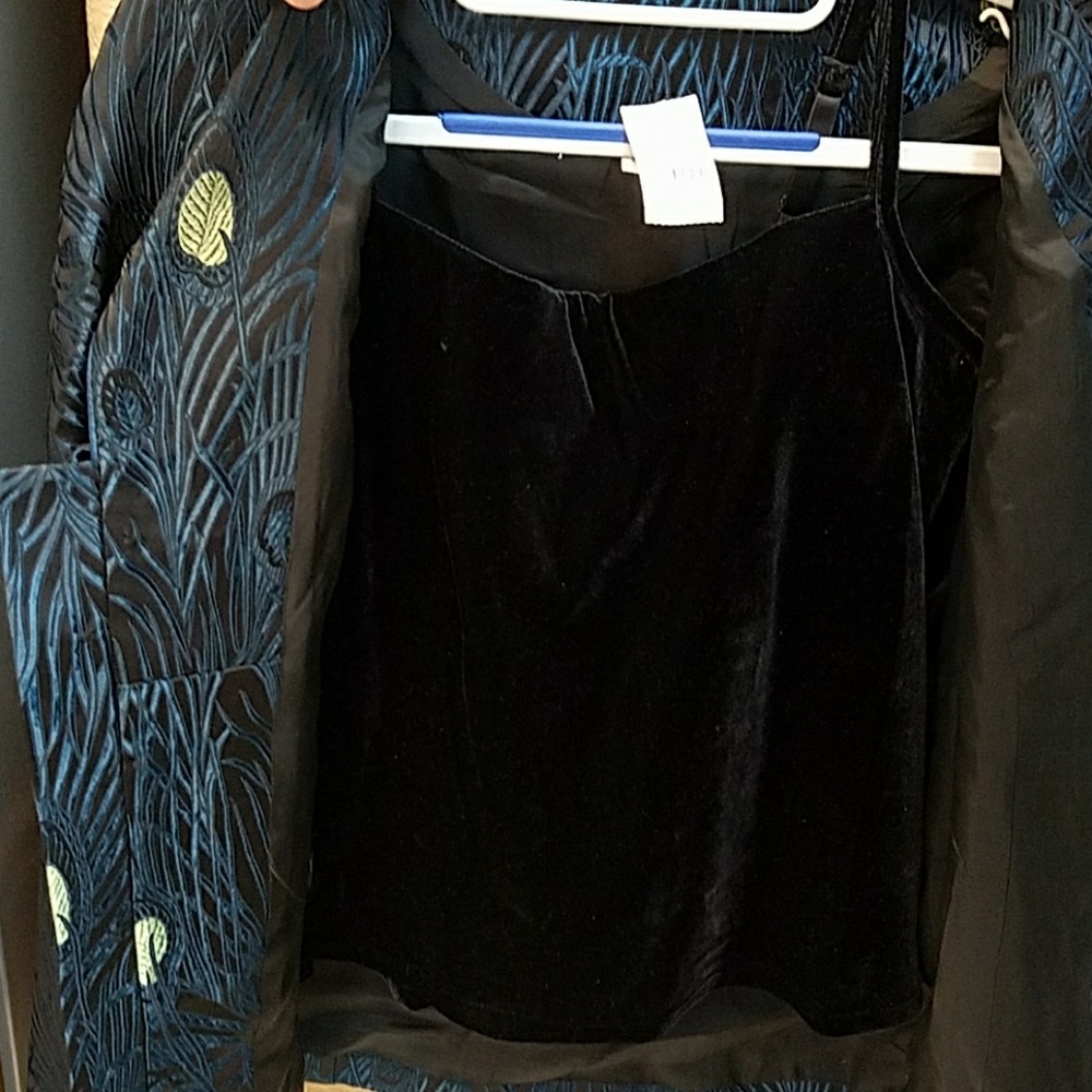 Jacket - Picture 4 of 5
